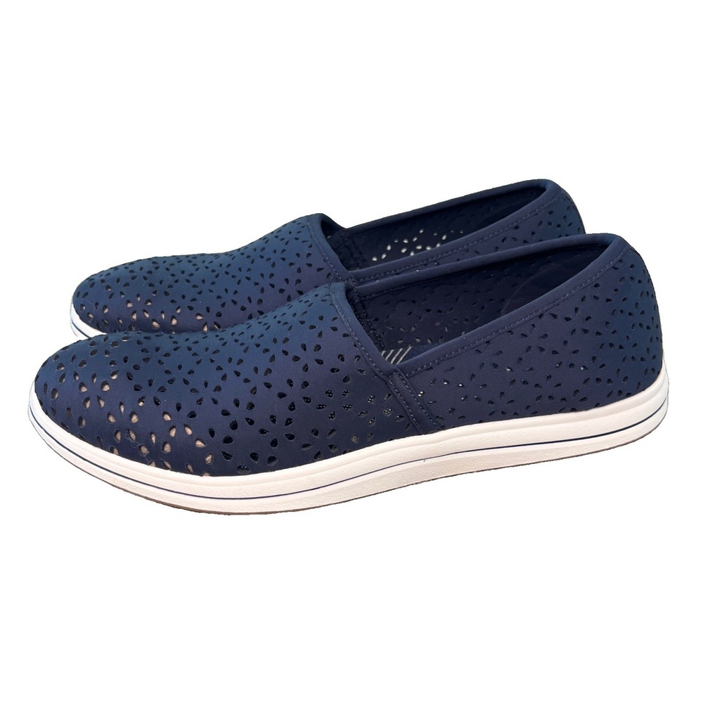 Clarks Cloudsteppers Womens 8.5M Navy Perforated Slip On Flats NWOT